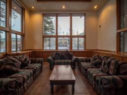 Waterfront Townhouse w/ Mountain View & Hot Tub - Image 3