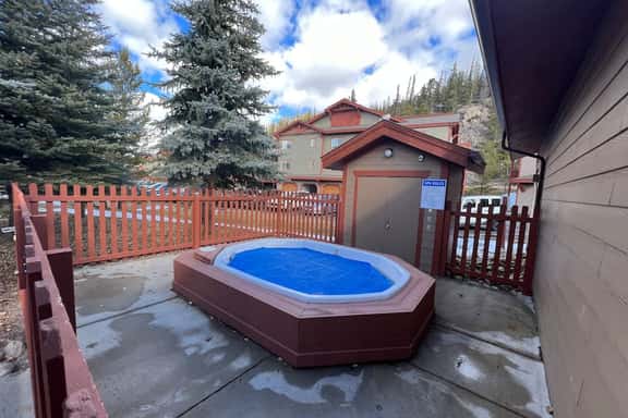Swan River Condo w/ Hot Tub & Fireplace - Image 1