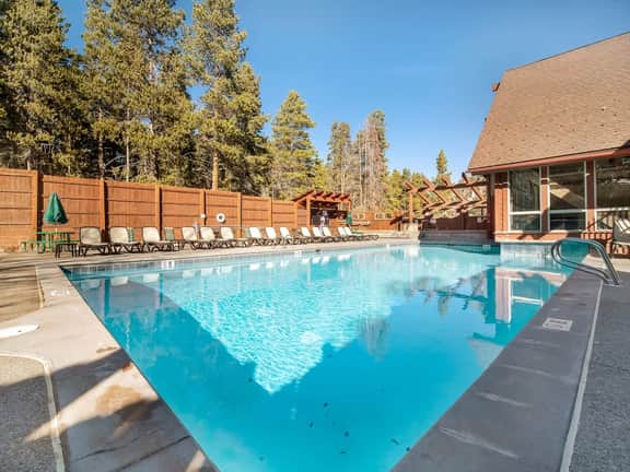 Ski-In/Ski-Out Condo, Steps to Main St & Pool - Image 5