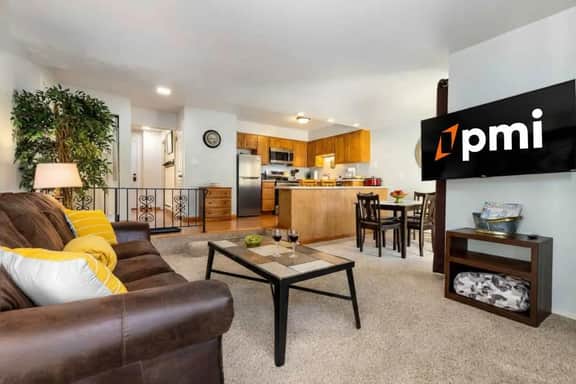 Breck Condo: Fireplace & Walk to Lifts - Image 2
