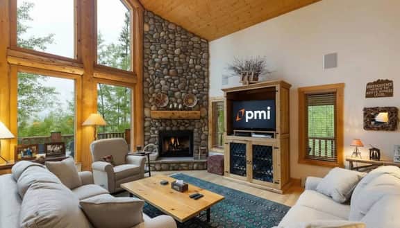 Peak 7 Cabin w/ Ten Mile Range Views, Fireplace - Image 2