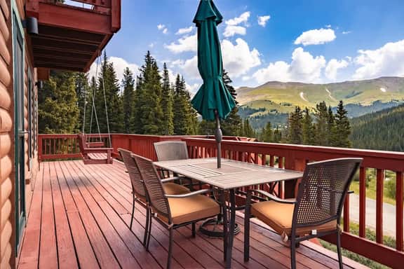 Pet-Friendly Mountain Cabin with Hot Tub & Stunning Views - Image 5
